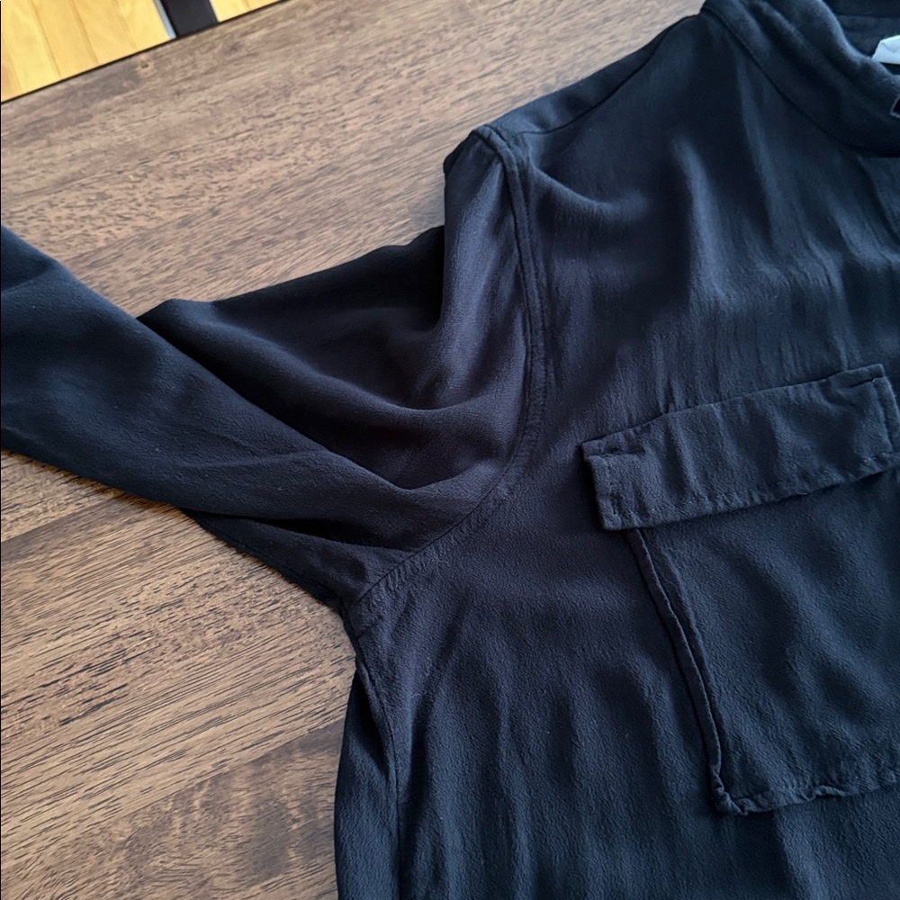 Gap flap pocket utility button down shirt - Picture 5 of 9